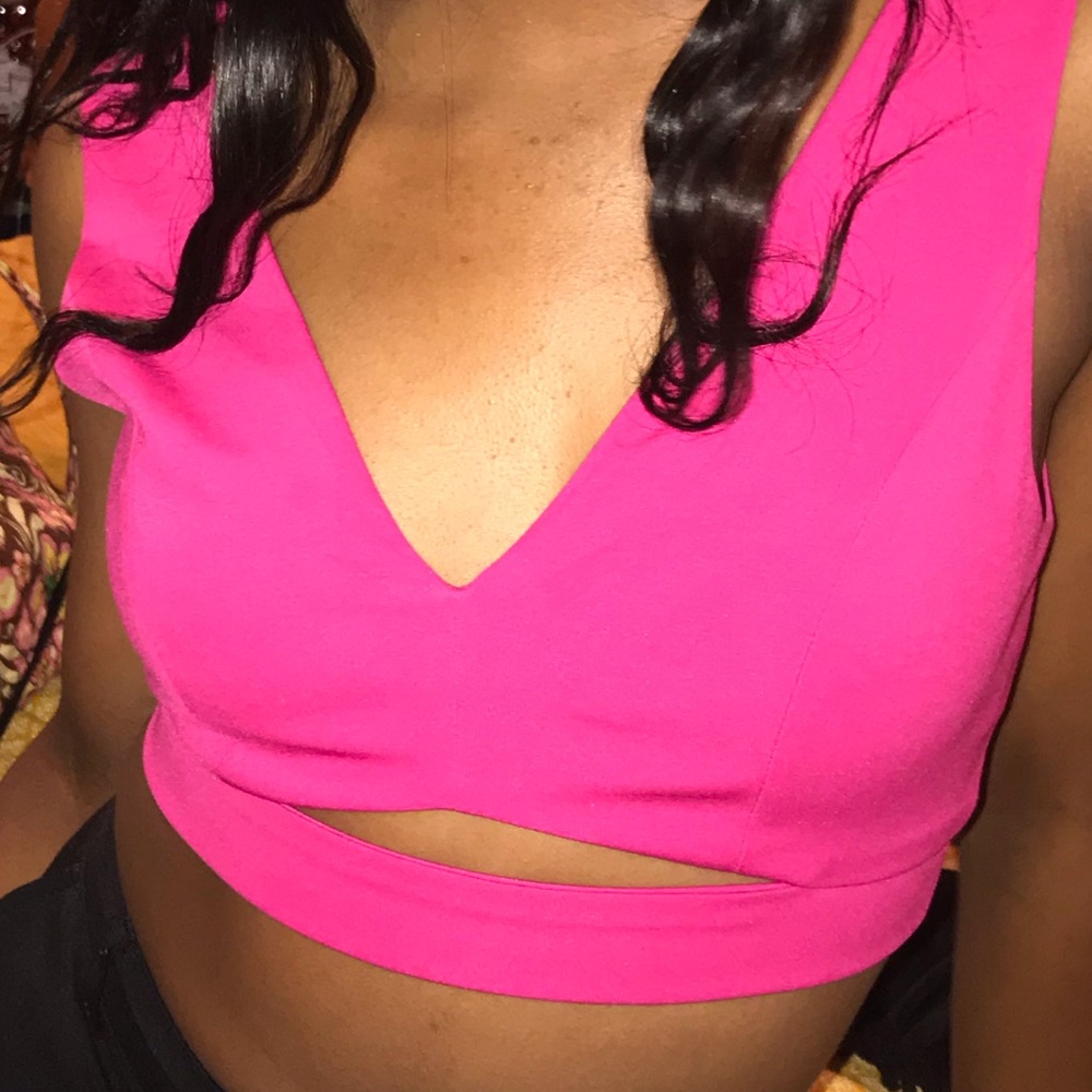 Pink crop top - Picture 2 of 2